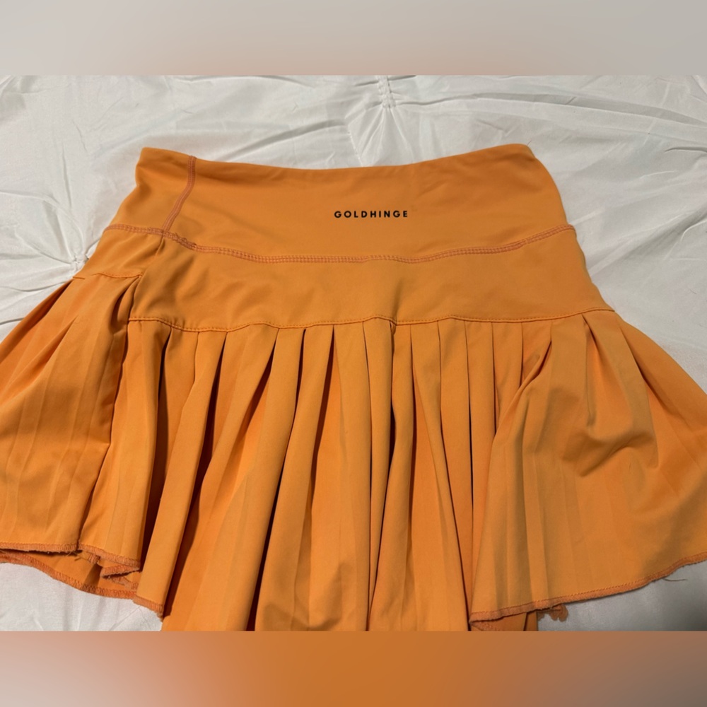 Gold Hinge Pleated Active Skirt – Burnt Orange